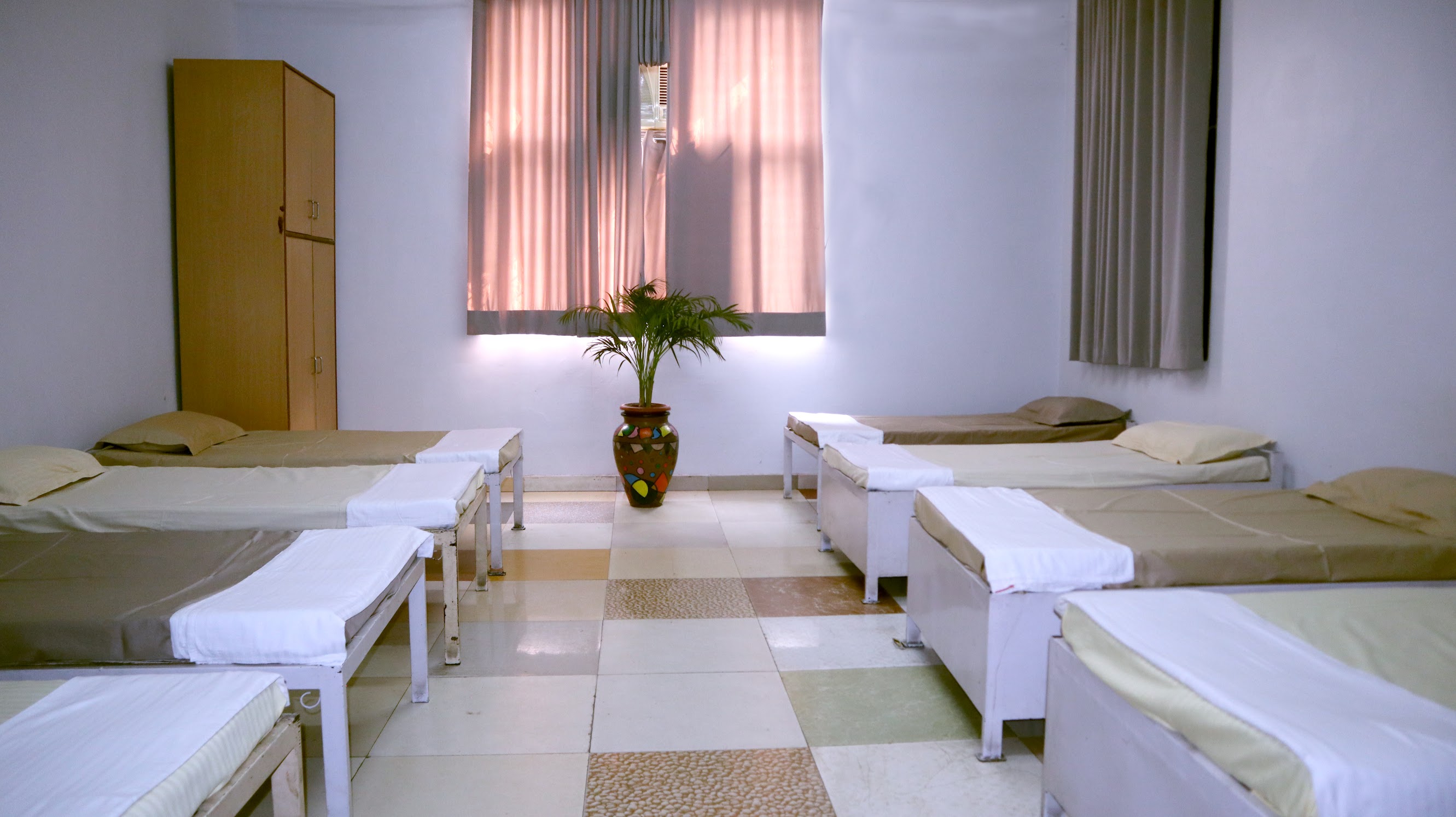 Aadhi Men's & Women's Hostel in Madurai